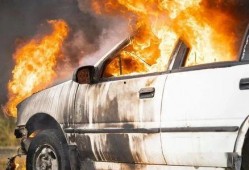 石家庄爆料车爆炸案件视频